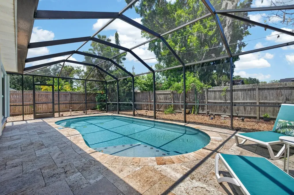 1017 E Indian Oaks Daytona Beach FL 32117