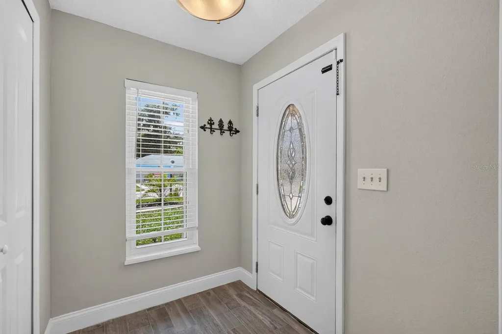 1017 E Indian Oaks Daytona Beach FL 32117