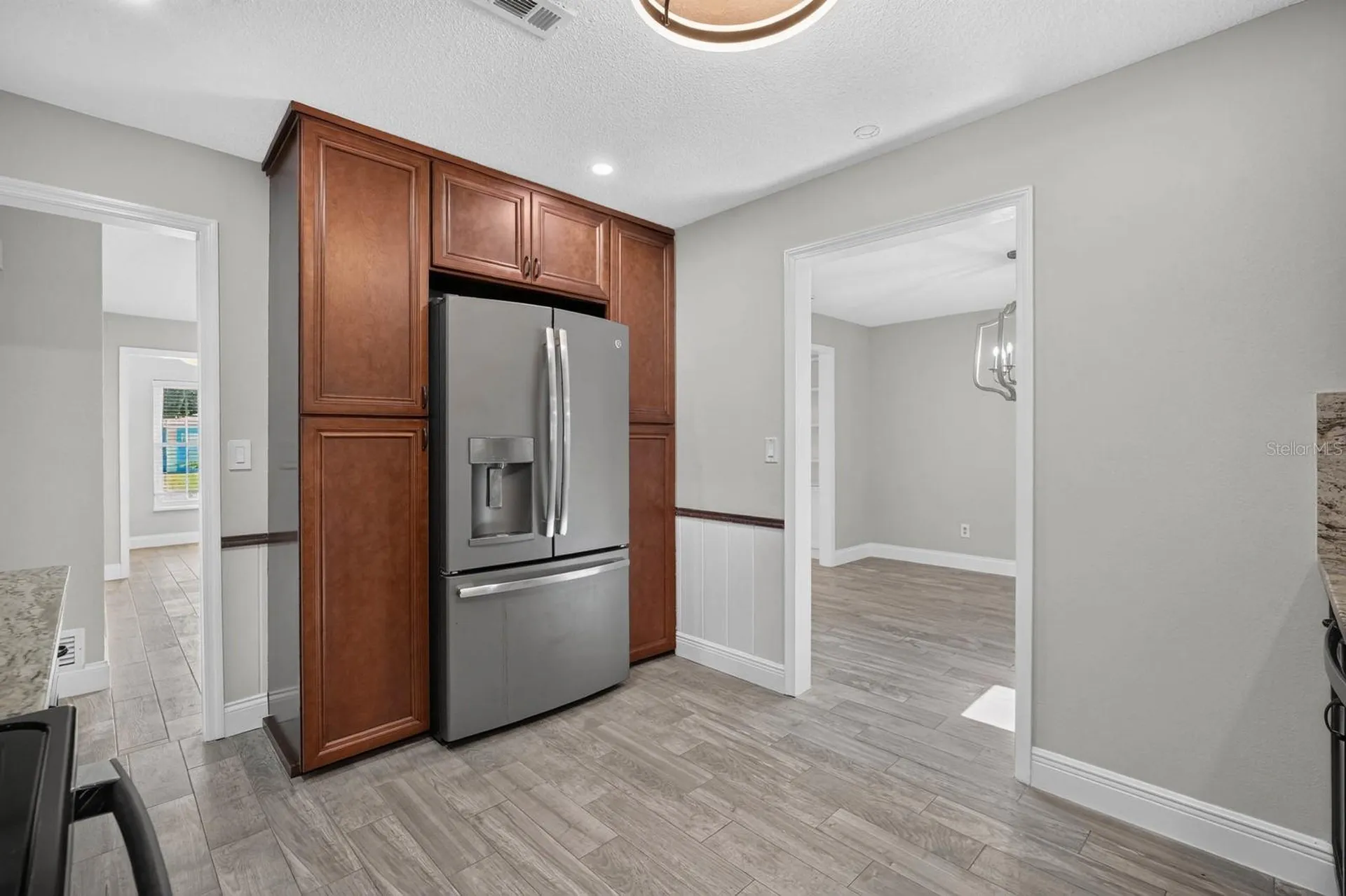 1017 E Indian Oaks Daytona Beach FL 32117