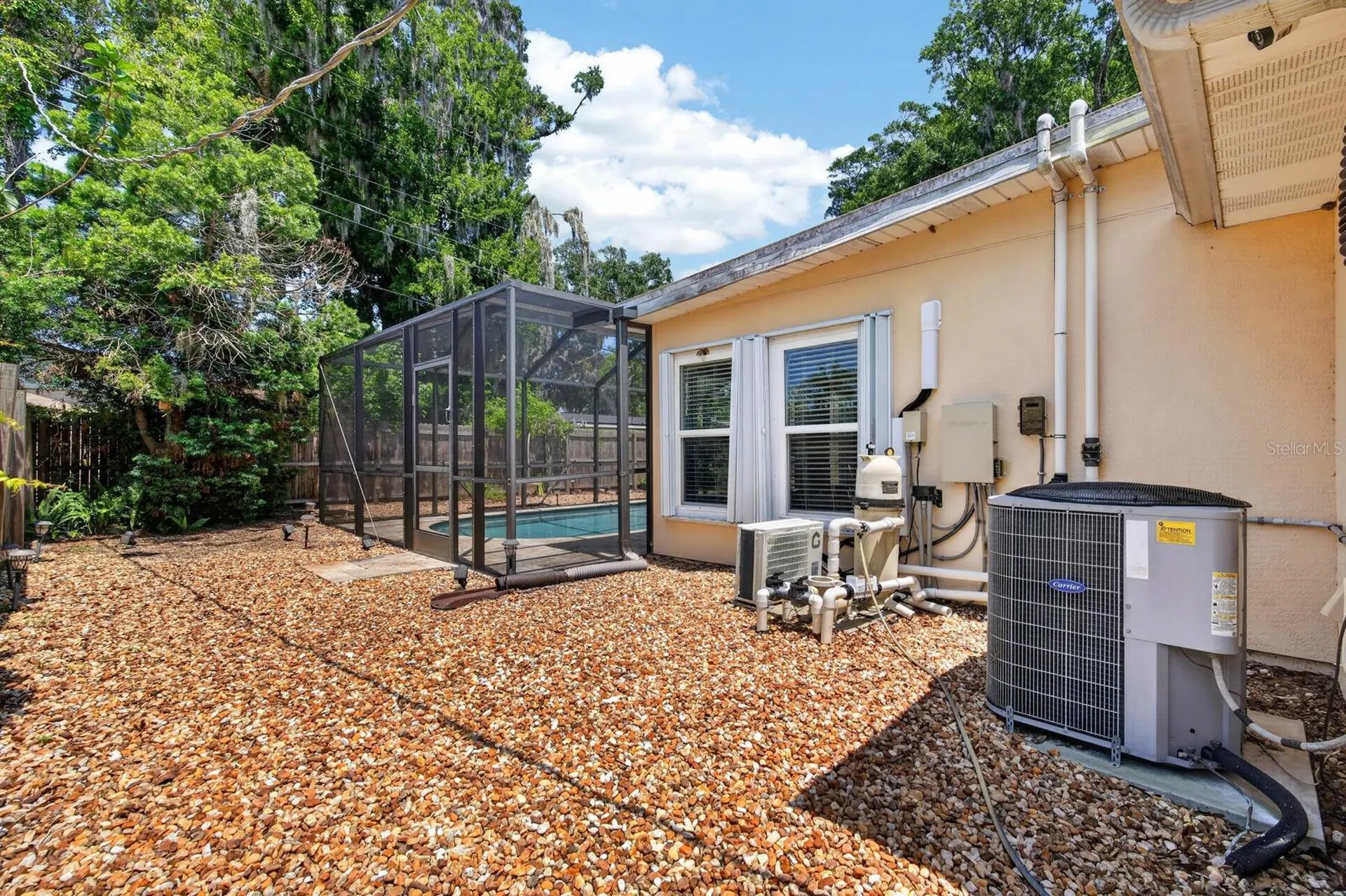 1017 E Indian Oaks Daytona Beach FL 32117