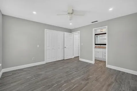 1017 E Indian Oaks Daytona Beach FL 32117