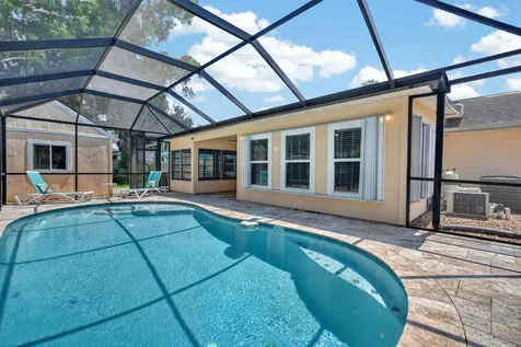 1017 E Indian Oaks Daytona Beach FL 32117
