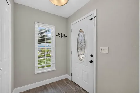1017 E Indian Oaks Daytona Beach FL 32117
