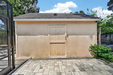 1017 E Indian Oaks Daytona Beach FL 32117