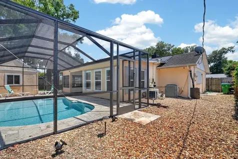 1017 E Indian Oaks Daytona Beach FL 32117