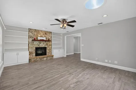 1017 E Indian Oaks Daytona Beach FL 32117