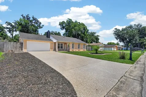 1017 E Indian Oaks Daytona Beach FL 32117