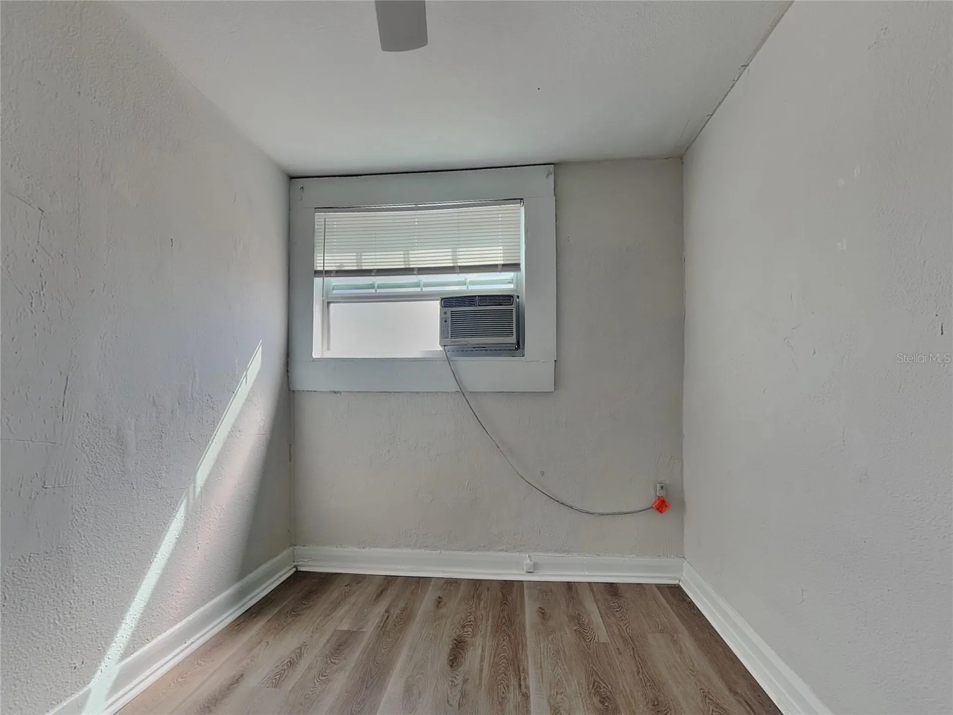 2904 W Chestnut Street Tampa FL 33607