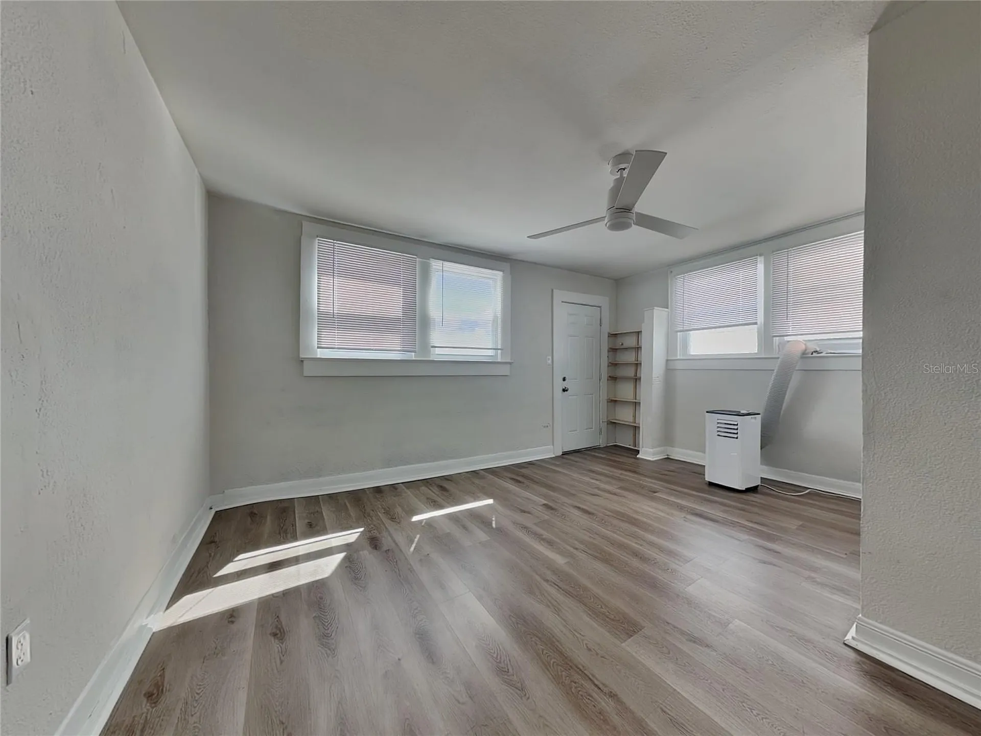 2904 W Chestnut Street Tampa FL 33607