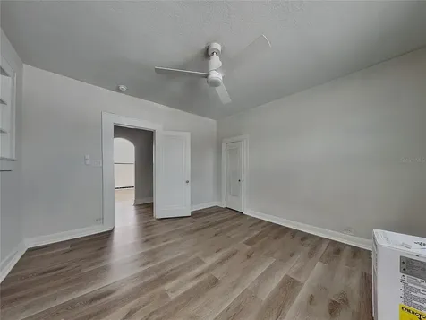 2904 W Chestnut Street Tampa FL 33607