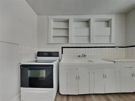 2904 W Chestnut Street Tampa FL 33607
