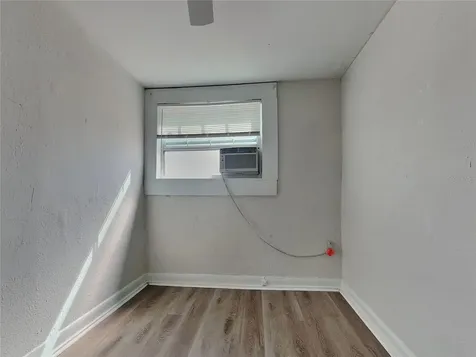 2904 W Chestnut Street Tampa FL 33607