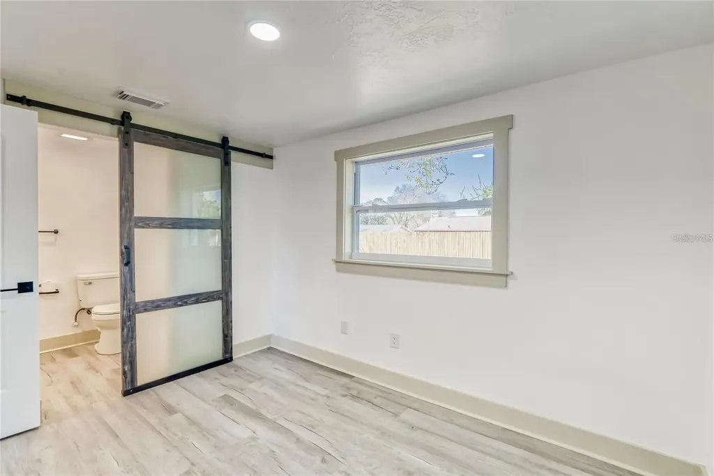 1300 Melonwood Avenue Clearwater FL 33759