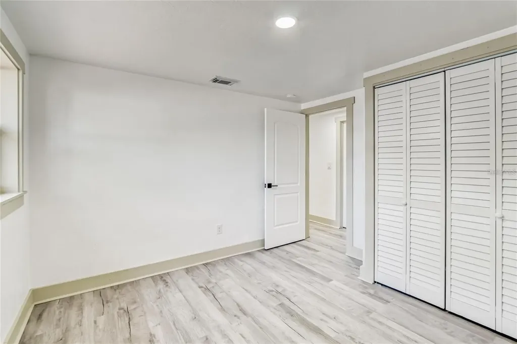 1300 Melonwood Avenue Clearwater FL 33759