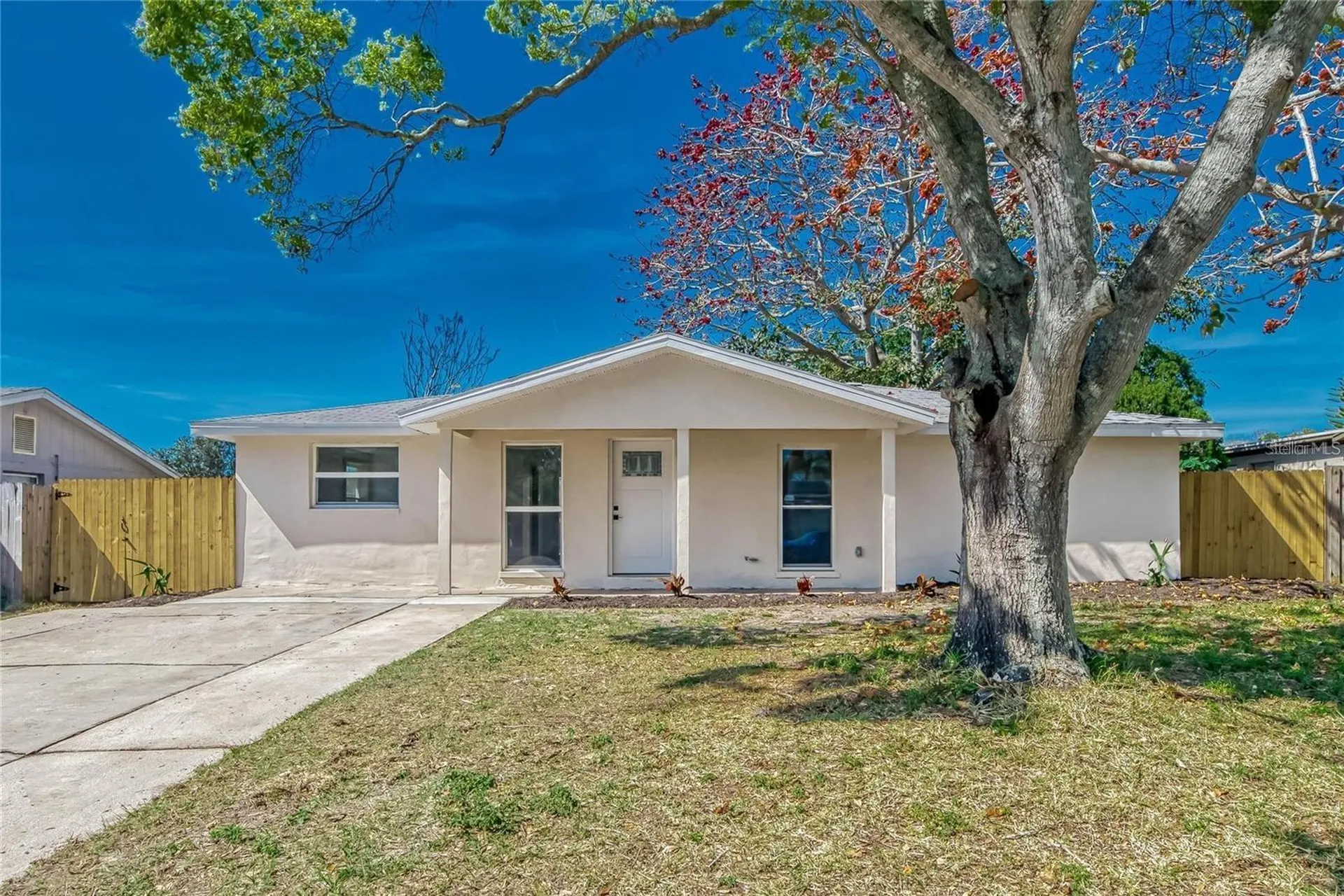 1300 Melonwood Avenue Clearwater FL 33759