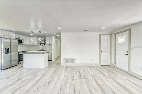1300 Melonwood Avenue Clearwater FL 33759