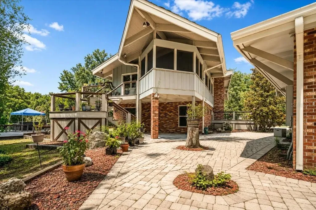 5278 SW County Road 138 Fort White FL 32038