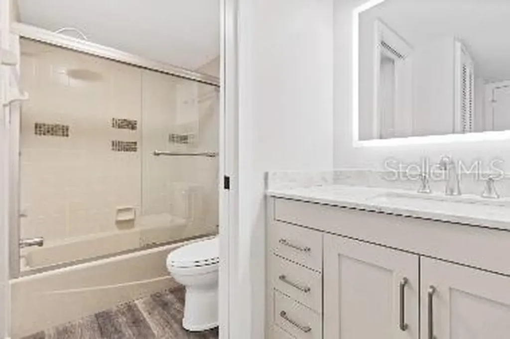 3071 Willow Green Sarasota FL 34235