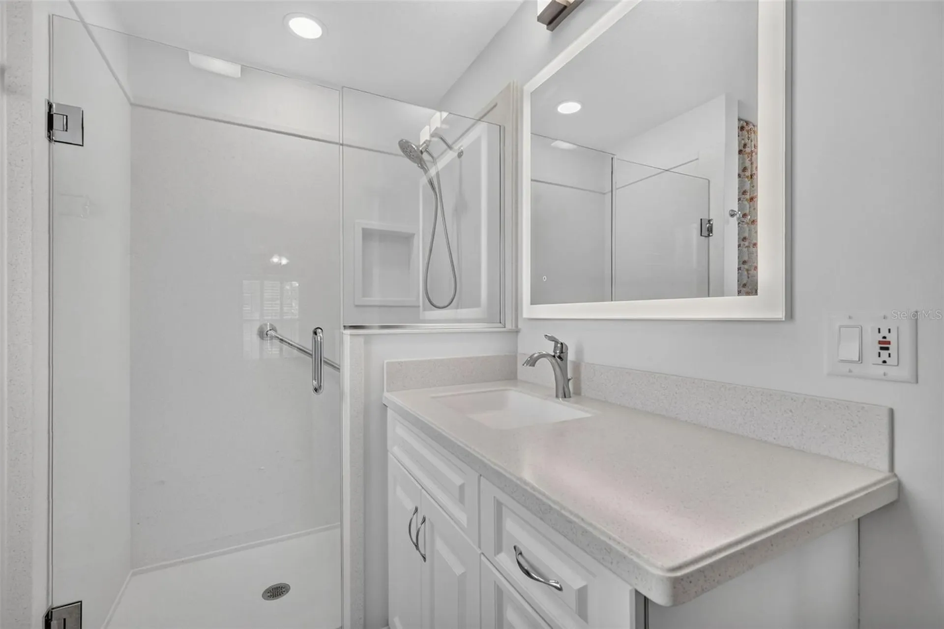 1911 Del Norte Drive The Villages FL 32159