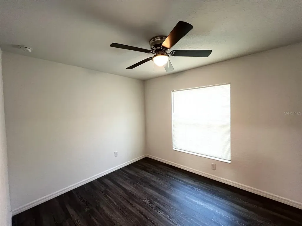 190 Fisher Way Ocklawaha FL 32179