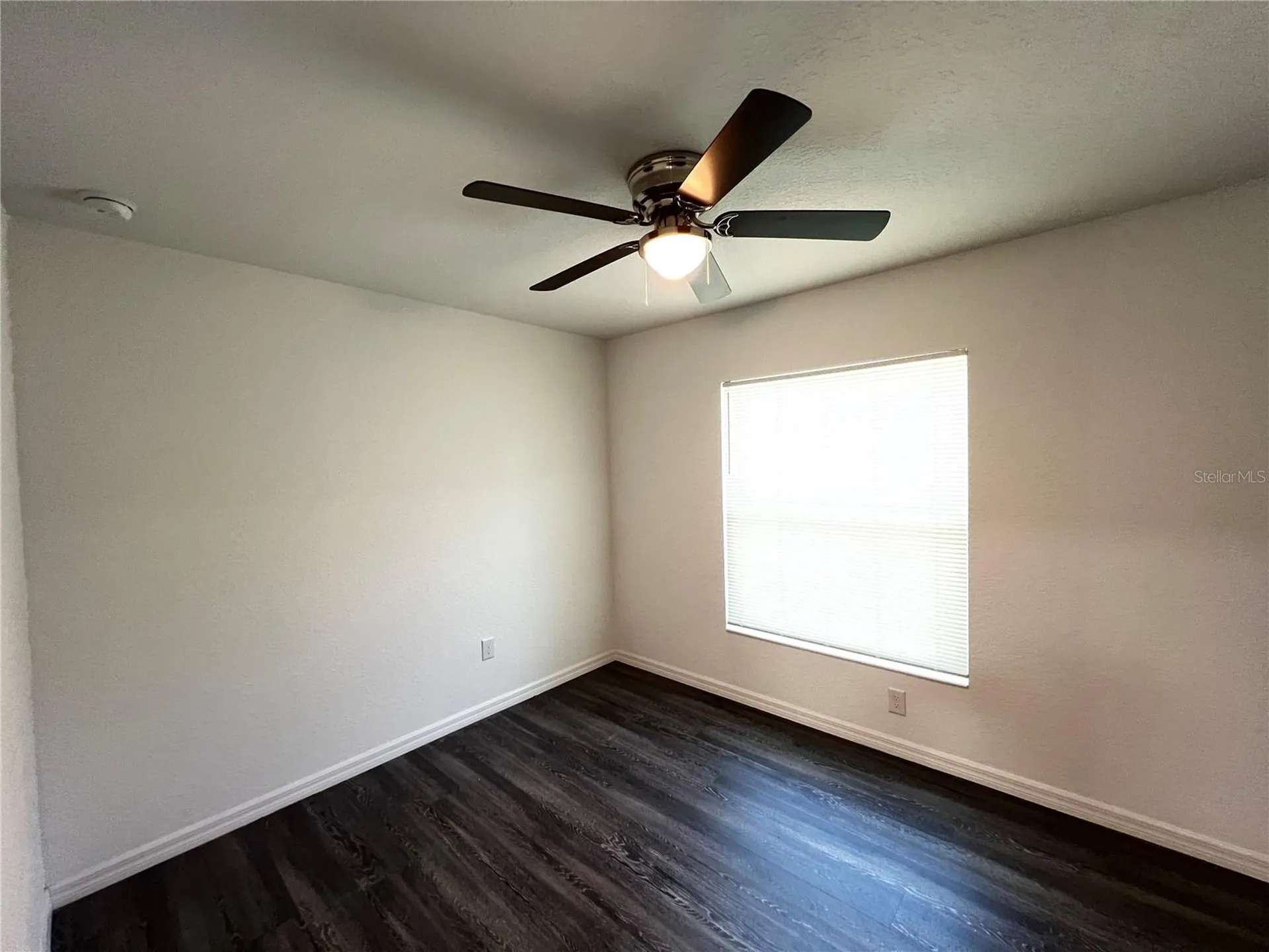 190 Fisher Way Ocklawaha FL 32179
