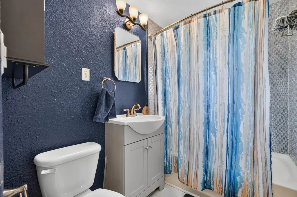 277 Debary Drive Debary FL 32713