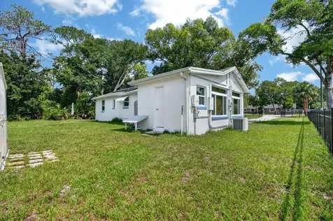 277 Debary Drive Debary FL 32713