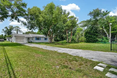 277 Debary Drive Debary FL 32713