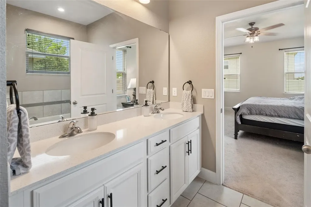 584 Seattle Slew Drive Davenport FL 33837