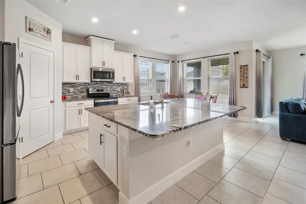 584 Seattle Slew Drive Davenport FL 33837