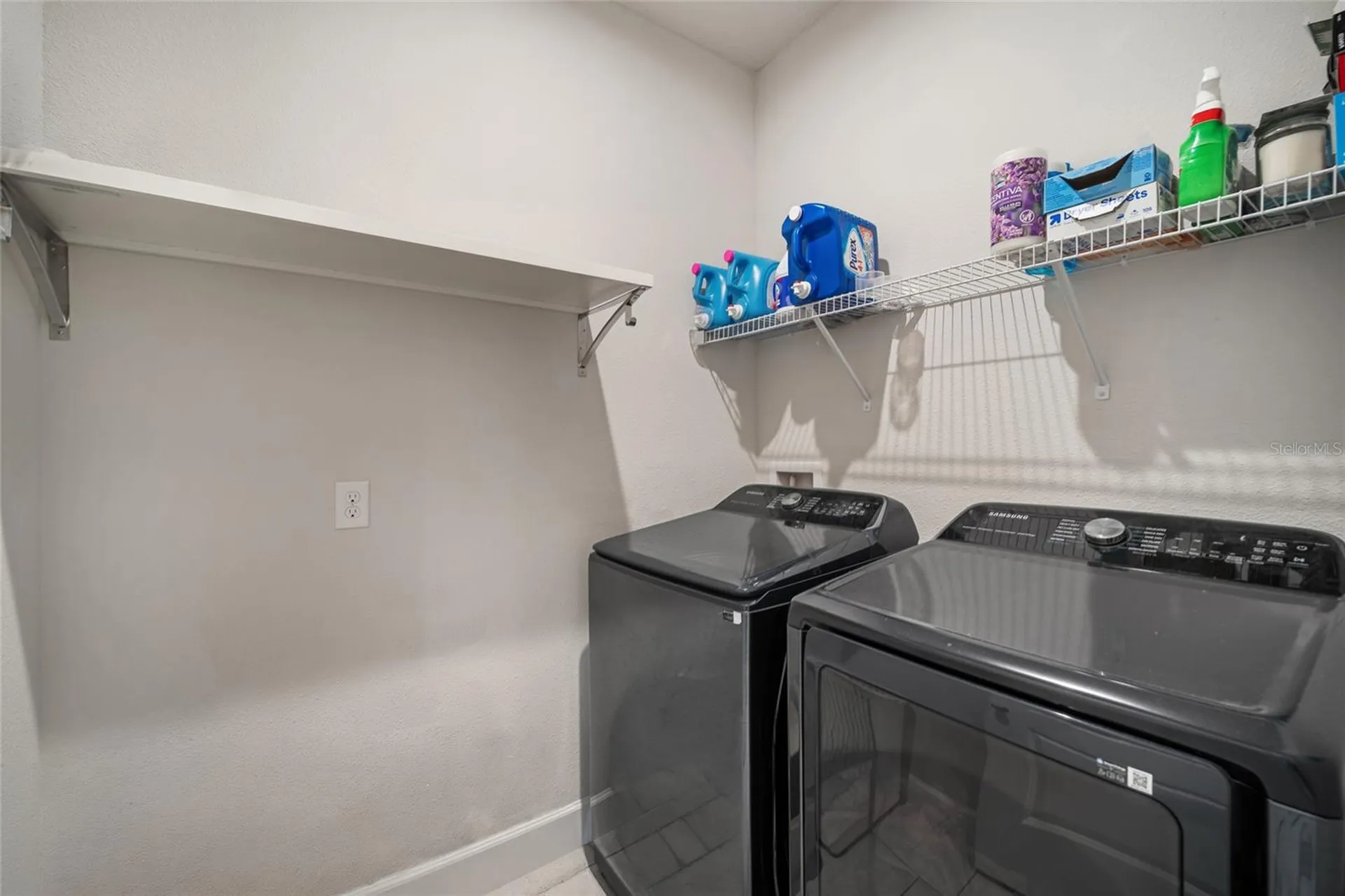 584 Seattle Slew Drive Davenport FL 33837