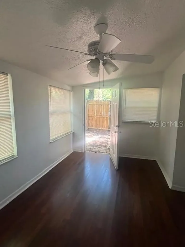 10532 Fernando Street Orlando FL 32825