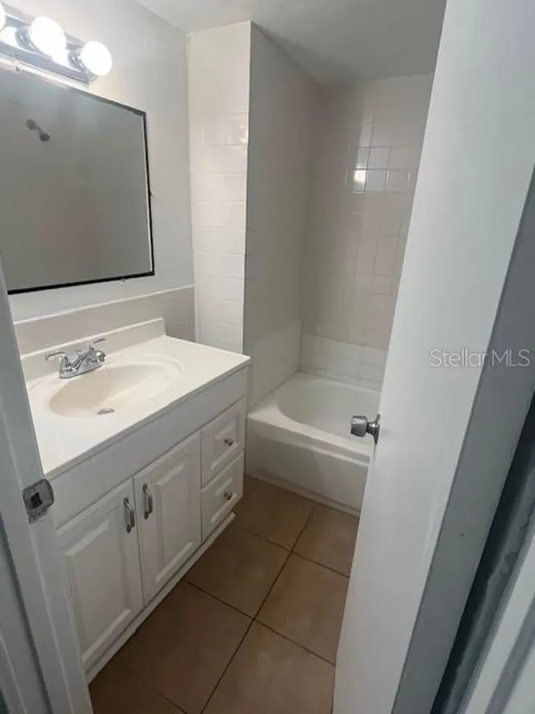 10532 Fernando Street Orlando FL 32825