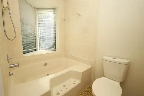 1064 Old Magnolia Cove Drive Apopka FL 32712