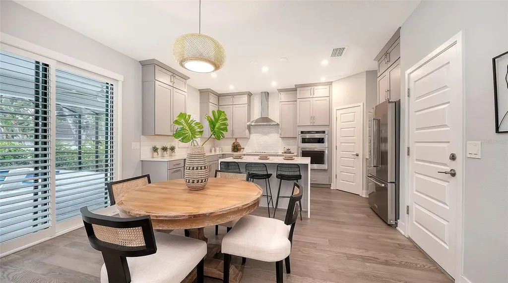 2554 Floyd Street Sarasota FL 34239