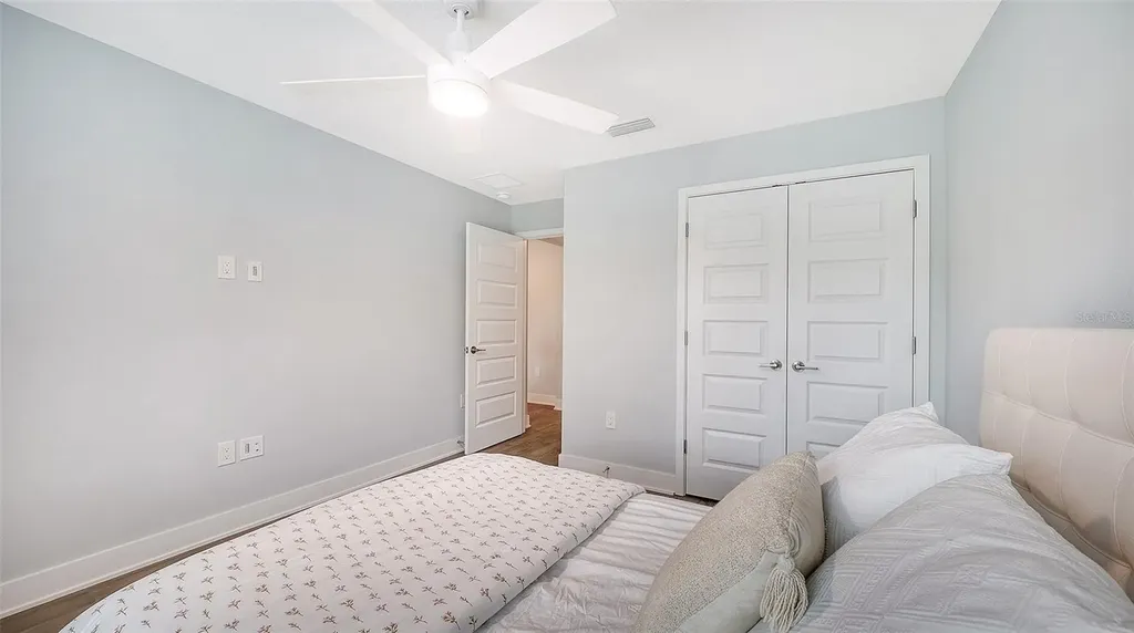 2554 Floyd Street Sarasota FL 34239