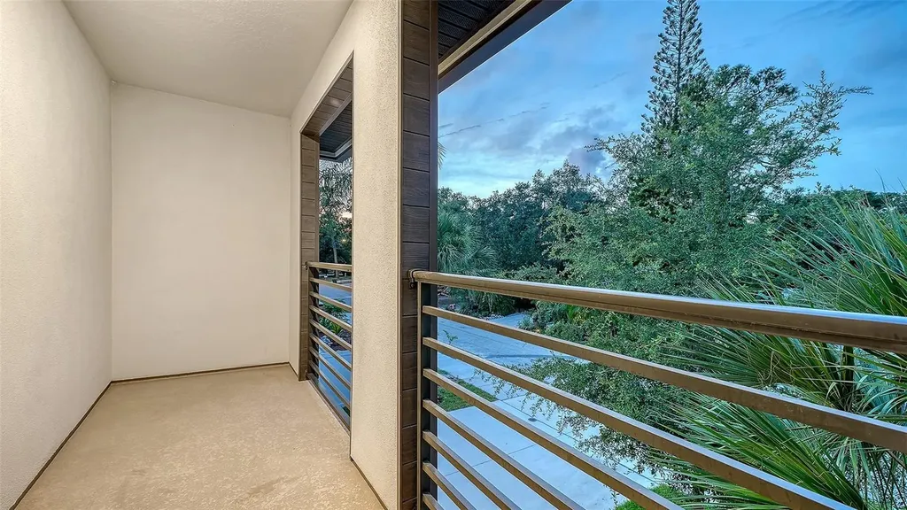 2554 Floyd Street Sarasota FL 34239