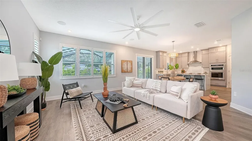 2554 Floyd Street Sarasota FL 34239