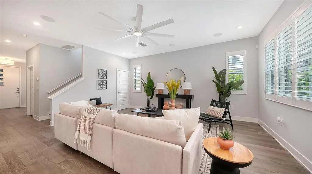 2554 Floyd Street Sarasota FL 34239