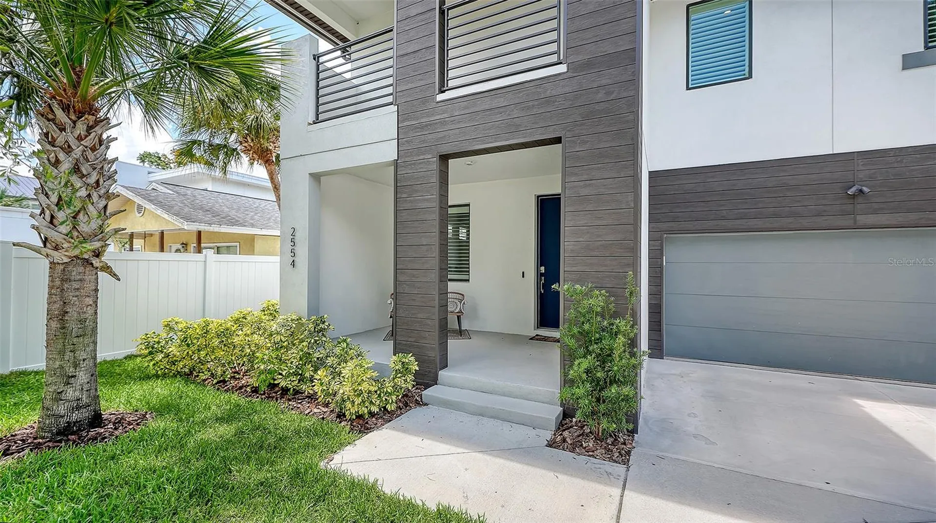 2554 Floyd Street Sarasota FL 34239