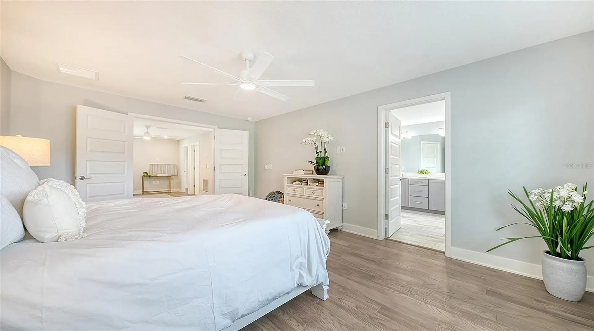 2554 Floyd Street Sarasota FL 34239