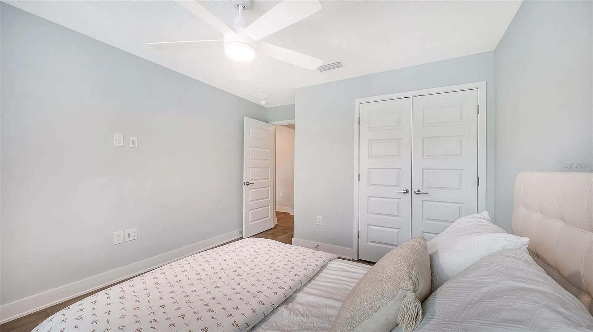 2554 Floyd Street Sarasota FL 34239