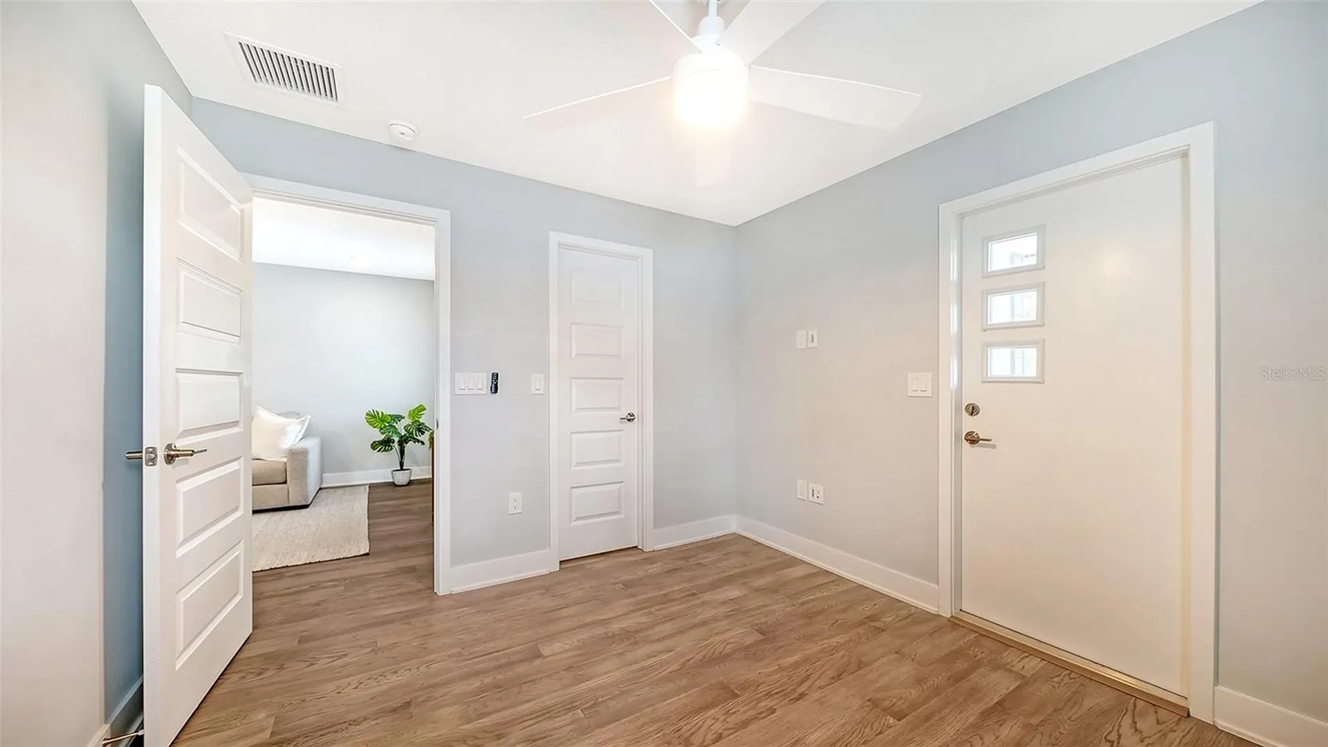 2554 Floyd Street Sarasota FL 34239