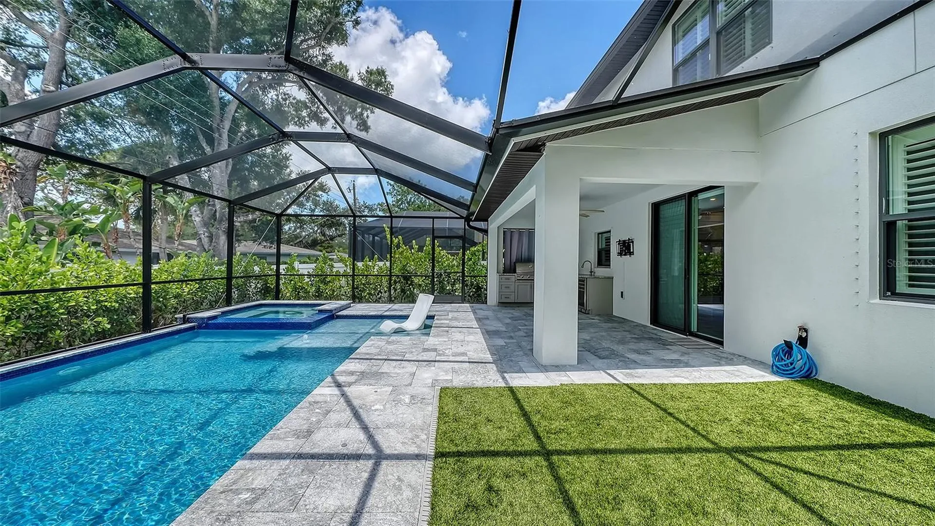 2554 Floyd Street Sarasota FL 34239