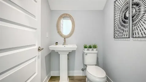 2554 Floyd Street Sarasota FL 34239