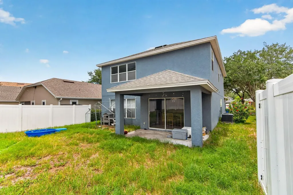 11850 Whisper Creek Drive Riverview FL 33569