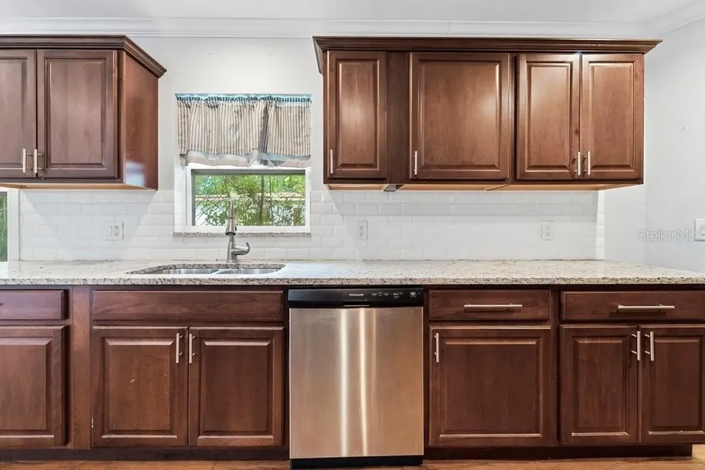 1920 64th Avenue N St Petersburg FL 33702