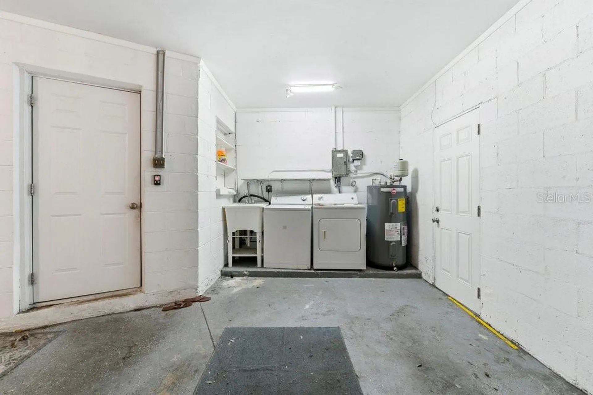 1920 64th Avenue N St Petersburg FL 33702