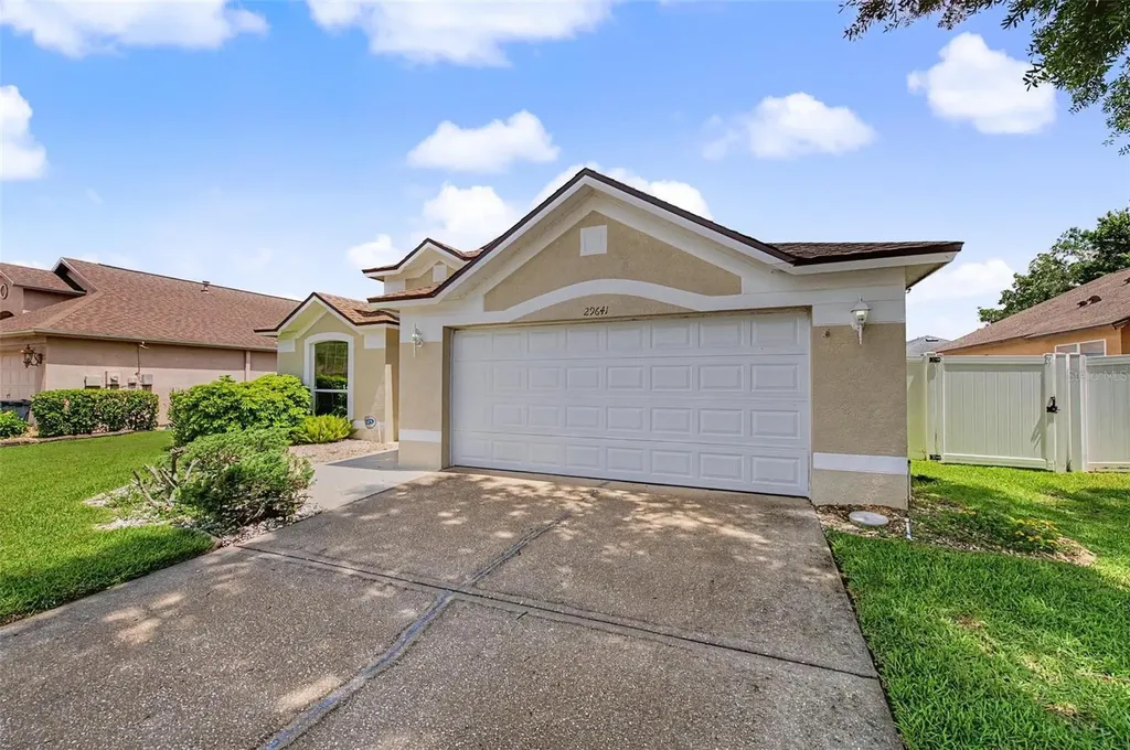 29641 Fog Hollow Drive Wesley Chapel FL 33543