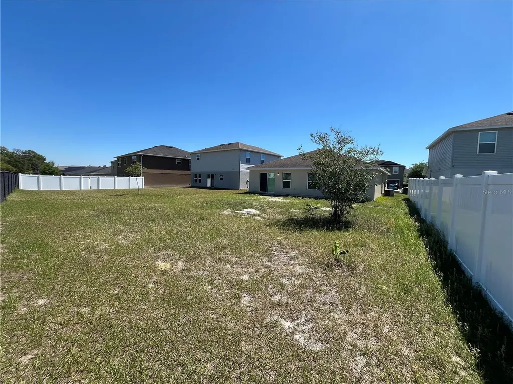 4167 Sand Ridge Boulevard Spring Hill FL 34609